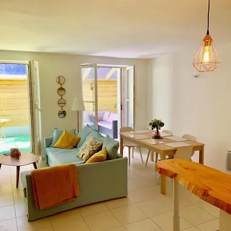 La Roze Du Vieux-port Apartman *